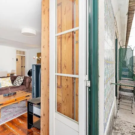 Portuguese Inspired Deco, Downtown Flat For 6 Lisboa