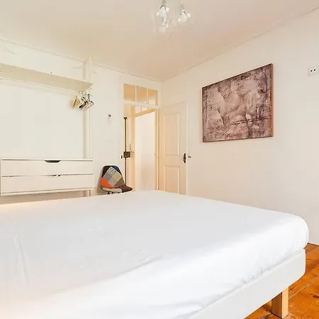 Portuguese Inspired Deco, Downtown Flat For 6 * Lisbon